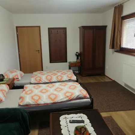 Holiday home Utulny Domcek Privat Bedrich *
