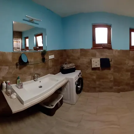 Utulny Domcek Privat Bedrich Nyaraló