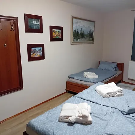 Utulny Domcek Privat Bedrich Casa de Férias *